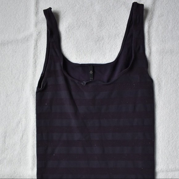 Aritzia Babaton tank top - Picture 3 of 6